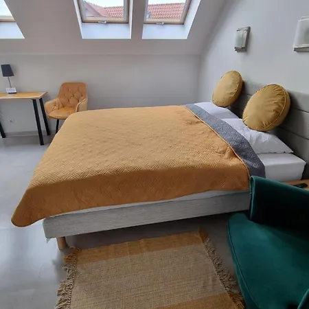 Apartament Strumyk *